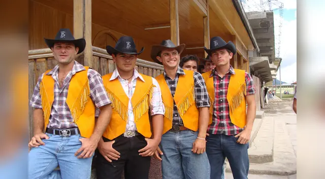 El torneo de cintas a caballo en Oxapampa.