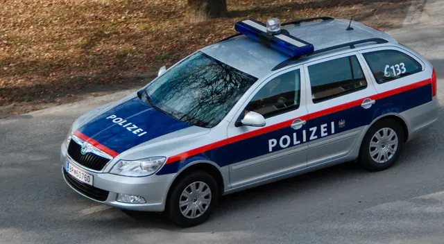 La mujer asfixió a sus tres hijos, dos niñas y un niño de ocho meses.