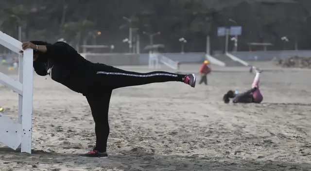 La práctica de deportes durante los fines de semana podrá desarrollarse en los malecones de Barranco, Chorrillos y Miraflores. La práctica de deportes durante los fines de semana podrá desarrollarse en los malecones de Barranco, Chorrillos y Miraflores.