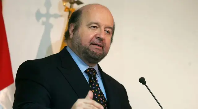 Hernando de Soto intentará llegar a la presidencia de la República con la agrupación política Avanza País. Hernando de Soto intentará llegar a la presidencia de la República con la agrupación política Avanza País.