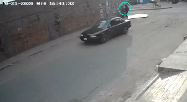 Roban a joven en SJL.