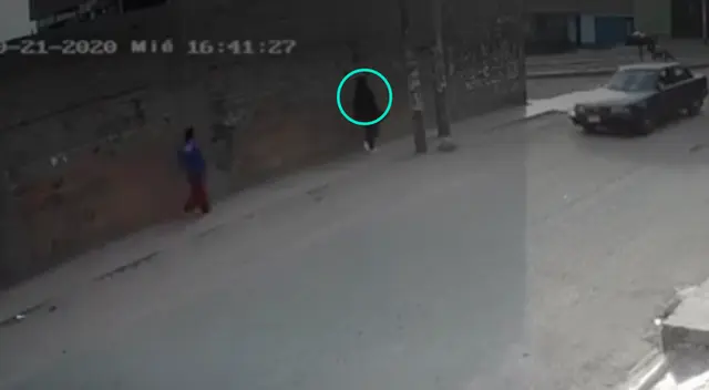 Roban a joven en SJL.