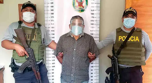 La balacera provocada por Patricio León Poma provocó la muerte del vigilante de la institución educativa y de una madre de familia. La balacera provocada por Patricio León Poma provocó la muerte del vigilante de la institución educativa y de una madre de familia.