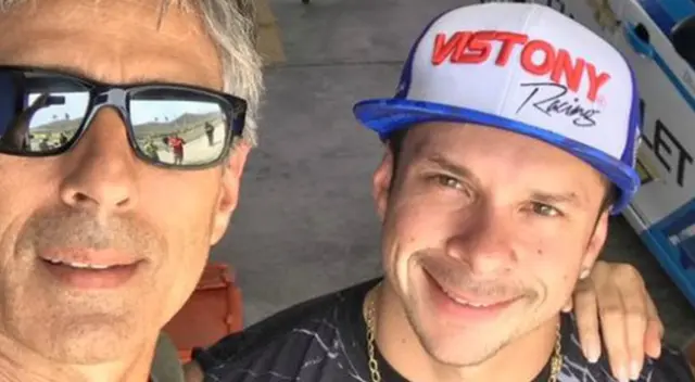 Korina y Mario Hart presentan a la pequeña Lara por primera vez a su abuelo