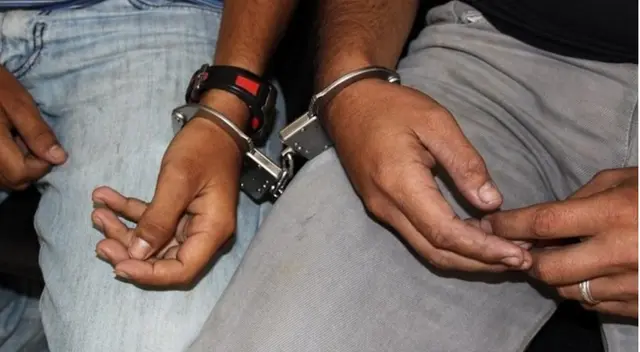 Inaudito. Sujetos abusaron sexualmente de mujer de 60 años dejándola en estado vegetativo tras haber pasado por 3 cirugías en el hospital Antonio Lorena de Cusco. Inaudito. Sujetos abusaron sexualmente de mujer de 60 años dejándola en estado vegetativo tras haber pasado por 3 cirugías en el hospital Antonio Lorena de Cusco.