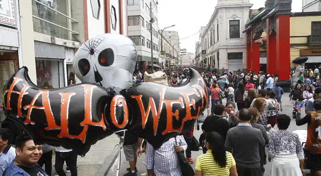Los comerciantes del Mercado Central afirman que han tenido una baja considerable respecto a las ventas del año pasado. Los comerciantes del Mercado Central afirman que han tenido una baja considerable respecto a las ventas del año pasado.