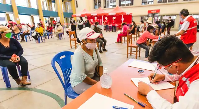 ¿Puedo cobrar el bono Universal de S/ 760 en el Banco de la Nación si no tengo tarjeta? Claro que sí, solo tienes que ingresar a la nota y seguir los pasos. ¿Puedo cobrar el bono Universal de S/ 760 en el Banco de la Nación si no tengo tarjeta? Claro que sí, solo tienes que ingresar a la nota y seguir los pasos.