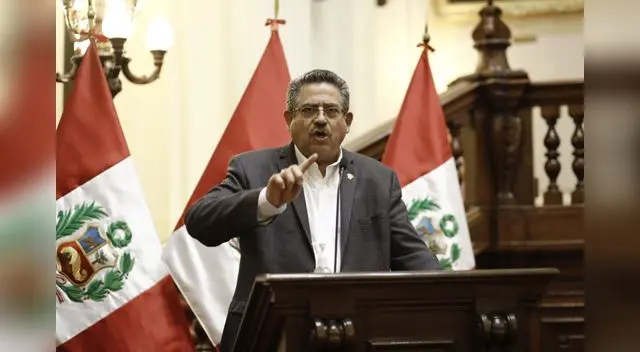 El presidente del Congreso, Manuel Merino de Lama, descartó que el mecanismo vaya a debatirse este sábado.