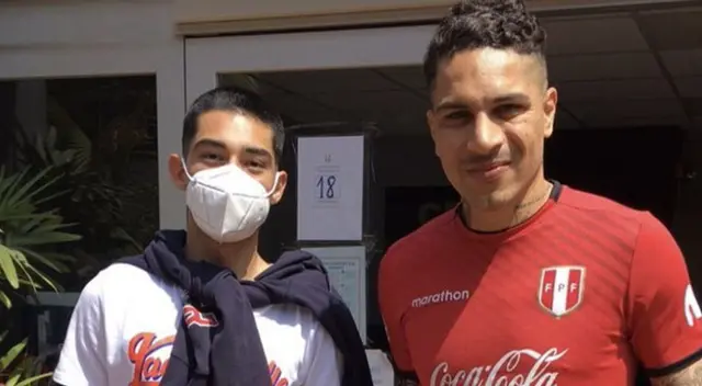 Paolo Guerrero entrena en Videna.