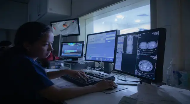 Las estudiantes que hayan participado en concursos escolares nacionales e internacionales y las deportistas recibirán un puntaje adicional