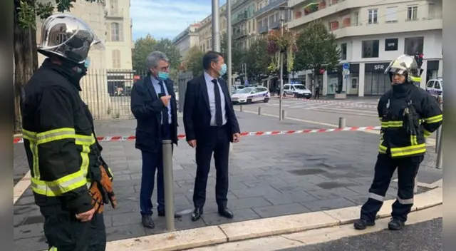 Las víctimas mortarles del atentado en Francia son mujeres. Las víctimas mortarles del atentado en Francia son mujeres.