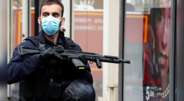 El alcalde de Niza calificó el siniestro como un atentado terrorista. El alcalde de Niza calificó el siniestro como un atentado terrorista.