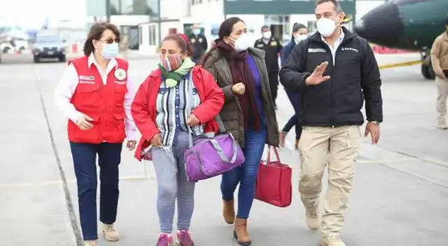 Tres ministros se reunieron con la madre de Marleny Estrada para brindarle el apoyo correspondiente por el presunto feminicidio cometido con su hija.