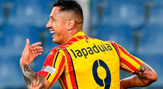 Gianluca Lapadula espera su DNI para jugar por Perú.