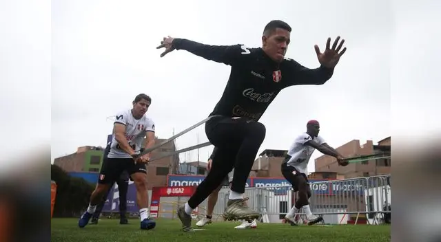 Selección Peruana inició entrenamientos en Videna [FOTOS]