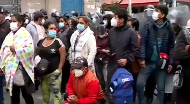 Los vendedores ambulantes piden volver a las calles para poder vender sus productor.