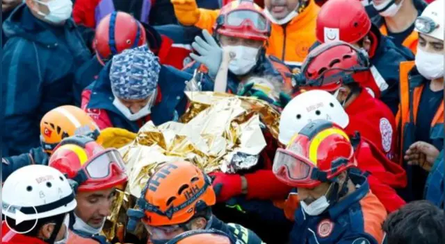 La cifra de muertos que provocó el terremoto en Turquía fue de 105 muertos