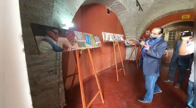 presentan exposición de pinturas como parte del Bicentenario de la Independencia