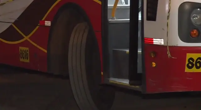 Trabajador de limpieza muere en cochera de VMT. Trabajador de limpieza muere en cochera de VMT.