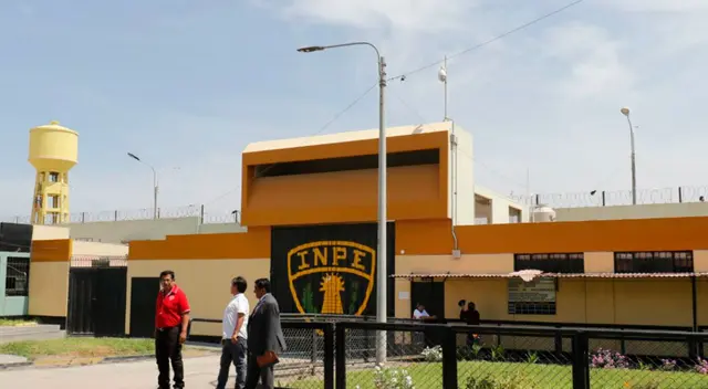 Defensoría del Pueblo insta a la Fiscalía a iniciar las investigaciones, mientras que el sujeto ya fue separado de la institución. Defensoría del Pueblo insta a la Fiscalía a iniciar las investigaciones, mientras que el sujeto ya fue separado de la institución.