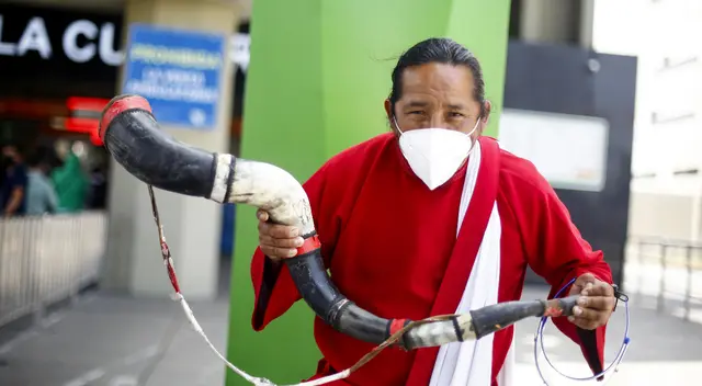 El incondicional hincha de la selección peruana ya palpita las Eliminatorias | Foto: Carlos Contreras/GLR El incondicional hincha de la selección peruana ya palpita las Eliminatorias | Foto: Carlos Contreras/GLR