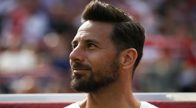 Claudio Pizarro se robó la atención en las redes sociales.