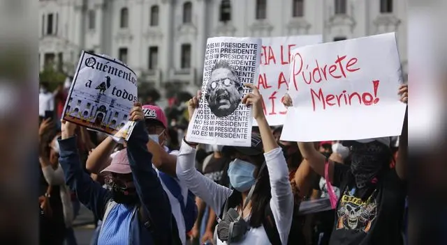 EN VIVO | Gritos, enfrentamientos y hasta disparos de la Policía se registraron esta mañana en las protestas contra la vacancia de Martín Vizcarra y la ascensión de Manuel Merino. EN VIVO | Gritos, enfrentamientos y hasta disparos de la Policía se registraron esta mañana en las protestas contra la vacancia de Martín Vizcarra y la ascensión de Manuel Merino.