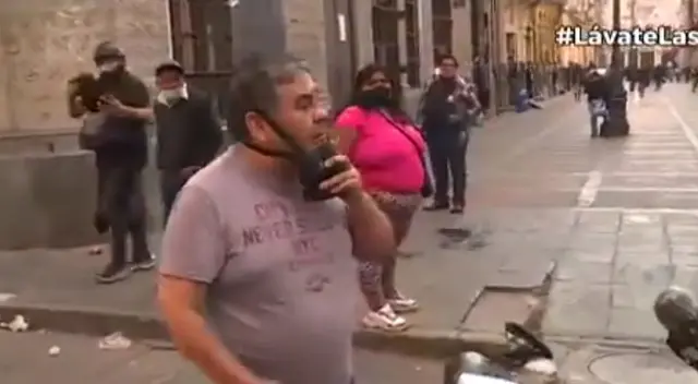 Ciudadanos han tomado las calles tras destitución de Martín Vizcarra. Ante esto, uniformados han empezado a lanzar bombas lacrimógenas y perdigones.