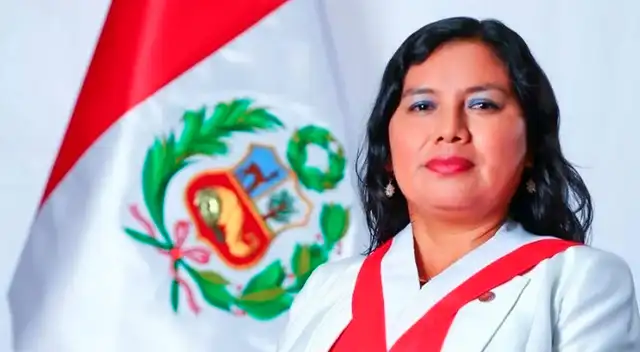 La parlamentaria Yessy Fabian Díaz, vocera de Acción popular, emitió un vergonzoso comentario en el marco de la vacancia presidencial.