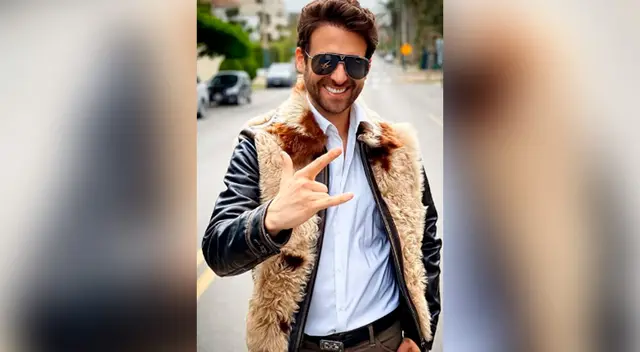 Rodrigo González deja de lado la farándula para sumarse de manera virtual a la marcha contra la vacancia. Rodrigo González deja de lado la farándula para sumarse de manera virtual a la marcha contra la vacancia.