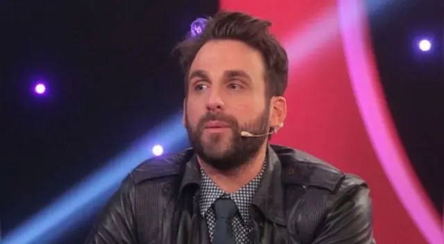 Rodrigo González sobre la crisis política tras vacacncia presidencial. Rodrigo González sobre la crisis política tras vacacncia presidencial.