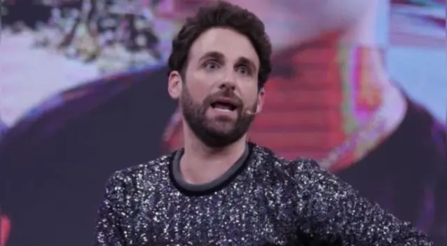 Rodrigo González sobre la crisis política tras vacacncia presidencial. Rodrigo González sobre la crisis política tras vacacncia presidencial.