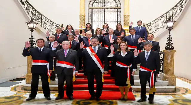 Los 105 congresistas que votaron a favor de la vacancia aún no han definido su voto de confianza para el gabinete del gobierno de facto