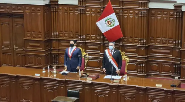 El gabinete de Merino aún no cuenta con el voto de confianza del Congreso.