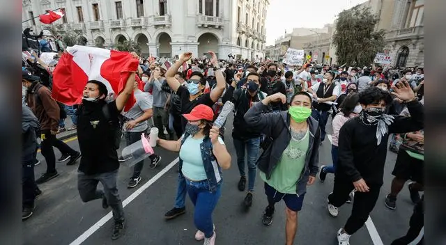 Más de 70 peruanos fueron reportados como desaparecidos desde la noche del sábado 14 de noviembre, tras haber acudido a la segunda marcha nacional contra el régimen de Manuel Merino. Más de 70 peruanos fueron reportados como desaparecidos desde la noche del sábado 14 de noviembre, tras haber acudido a la segunda marcha nacional contra el régimen de Manuel Merino.