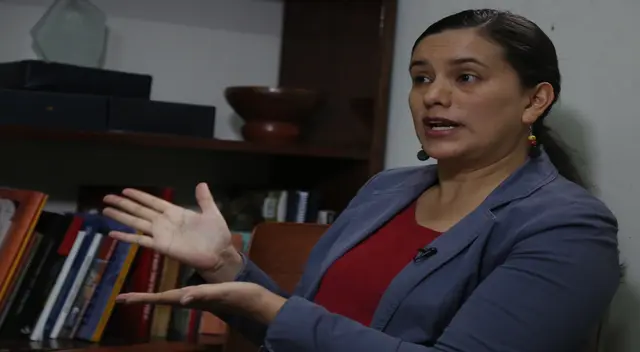 La precandidata a la presidencia mencionó que los ciudadanos deben expresar si desean una nueva Constitución Política La precandidata a la presidencia mencionó que los ciudadanos deben expresar si desean una nueva Constitución Política