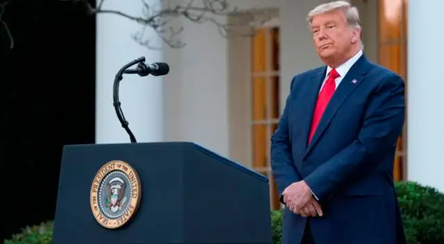 Donald Trump dice que Joe Biden ganó, pero luego lo niega Donald Trump dice que Joe Biden ganó, pero luego lo niega