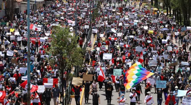Universidades se declaran en duelo por la muerte de los dos jóvenes y suspenden clases Universidades se declaran en duelo por la muerte de los dos jóvenes y suspenden clases