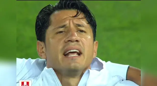 Gianluca Lapadula cantó a todo pulmón Gianluca Lapadula cantó a todo pulmón