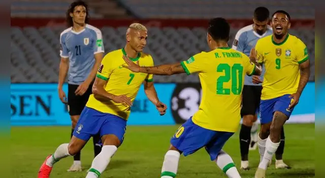Uruguay no supo aprovechar su condición de local. Richarlison anotó el segundo gol de Brasil.