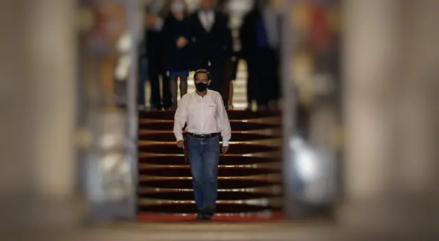 Fiscal supremo Pablo Sánchez otorga competencias al Equipo Especial Lava Jato para que continué investigando a Martín Vizcarra. Fiscal supremo Pablo Sánchez otorga competencias al Equipo Especial Lava Jato para que continué investigando a Martín Vizcarra.