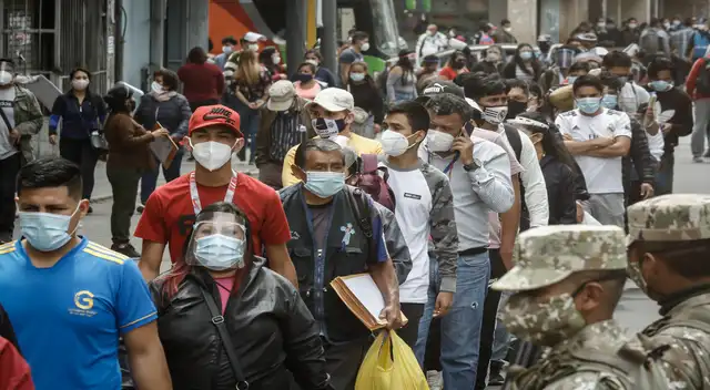 ambulantes invaden las calles por campaña navideña