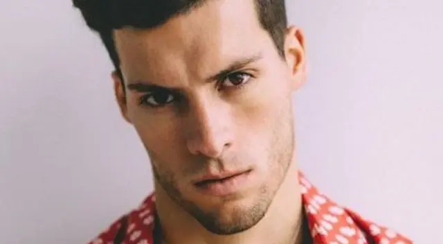 Patricio Parodi aconseja a jóvenes a informarse por quién votar en próximas Elecciones 2021.