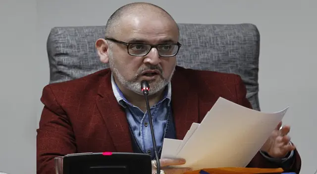 Beto Ortiz denunció ante la policía sobre amenazas de muerte que recibe por comentarios que hizo sobre la protesta Beto Ortiz denunció ante la policía sobre amenazas de muerte que recibe por comentarios que hizo sobre la protesta