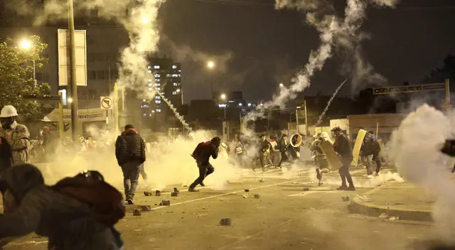 Marchas en contra de Manuel Merino.