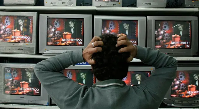 ¿Cómo me quejo por un programa de radio o televisión? Te explicamos en esta nota los sencillos pasos que debes hacer para quejarte contra un programa de radio o TV. ¿Cómo me quejo por un programa de radio o televisión? Te explicamos en esta nota los sencillos pasos que debes hacer para quejarte contra un programa de radio o TV.