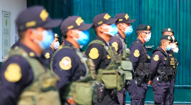 Rubén Vargas, el titular del Interior indicó que al menos quince generales de la Policía Nacional del Perú pasarán al “retiro de manera automática” tras el ingreso de Cervantes Cárdenas.