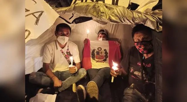 Aportantes de la ONP realizan huelga de hambre Aportantes de la ONP realizan huelga de hambre