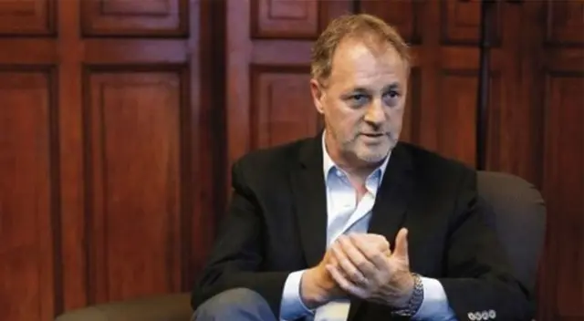 "He tomado la decisión de separar a las personas que manejaban este tipo de cámaras y que hacían los mantenimientos” sostuvo Jorge Muñoz a su salida de Palacio de Gobierno.