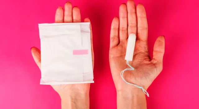 Toallas femeninas y tampones serán gratis para todas las mujeres en Escocia Toallas femeninas y tampones serán gratis para todas las mujeres en Escocia